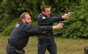 Benoît Poelvoorde et Dany Boon dans «Rien à déclarer»