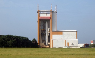 Ce samedi, Ariane 5 est restée sagement dans sa boîte (illustration).
