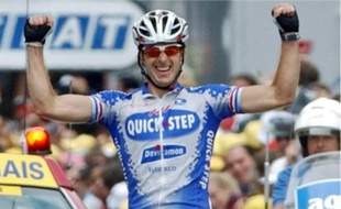 Le Néerlandais Knaven avait gagné l'étape au terme d'une longue échappée en 2003.
