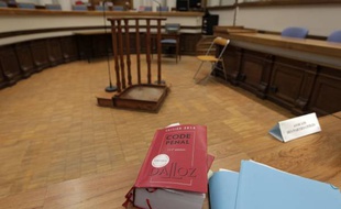 Illustration de la cour d'assises de Douai.