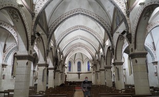 L'église d'Authon, où les obsèques de Valéry Giscard d'Estaing auront lieu samedi.