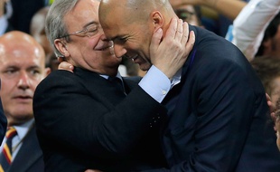 Zinédine Zidane félicité par son président, Florentino Perez, après la victoire du Real Madrid en Ligue des champions, le 28 mai 2016.