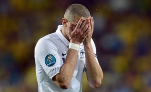 Tombée mardi à Kiev contre la Suède (0-2) lors du 3e match du groupe D, mais qualifiée pour les quarts de finale de l'Euro-2012, samedi à Donetsk contre l'Espagne, l'équipe de France a pêché par inexpérience et relâchement, deux maux qui font mauvais ménage.