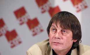 Le numéro un de la CGT, Bernard Thibault, a cherché mercredi à convaincre les députés PS de "la nocivité" de l'accord sur l'emploi, voire de son "infraction" parfois avec des normes internationales, et les a jugé "un peu déstabilisés d'entendre beaucoup de sons de cloche".