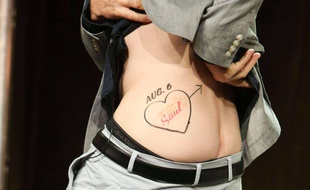 Et pourquoi pas un tatoo moche pour enjailler votre été?