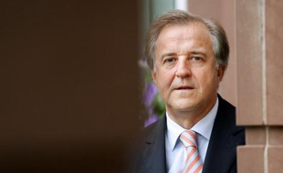L'Assemblée nationale et le Sénat ont constaté mercredi leur complet désaccord sur le projet de budget de la Sécurité sociale pour 2012, qui va de nouveau être débattu par chacune des deux chambres, avant que les députés n'aient le dernier mot, apprend-on de source parlementaire.