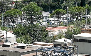 L'aire de St-Menet offre 48 places.