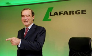 Le dirigeant du cimentier Lafarge Bruno Lafont, le 18 février 2015 à Paris