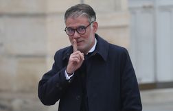 Journée décisive pour Lecornu, son avenir à Matignon dans les mains du PS