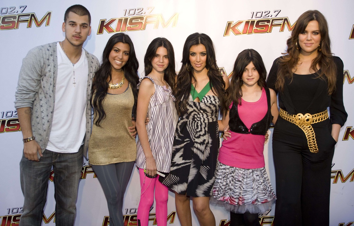 Comment Les Kardashian Sont Devenu Riche L'Incroyable Famille Kardashian » sur Netflix : Mais au fait, pourquoi les Kardashian  sont-elles célèbres ?