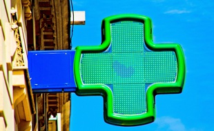 Une enseigne de pharmacie (illustration).