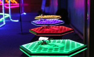 Une manche de la coupe du monde de course de drones pourrait se tenir à Lyon fin avril 2017. B&K Presse WDR