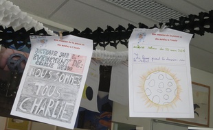 Illustration d'un journal école du collège Flavien de Paris à l'occasion de la semaine de la presse et des médias à l'école.