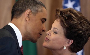 Le président Barack Obama et son homologue brésilienne Dilma Rousseff, le 19 mars 2011 à Brasilia