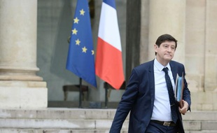 Le ministre français des sports Patrick Kanner quitte l'Elysée à Paris, le 1er juin 2016