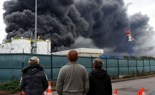 A Rouen, l'incendie de l'usine Lubrizol, le 26 septembre 2019.