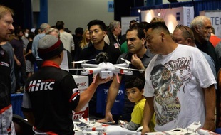 Le salon du drone à Los Angeles, le 13 décembre 2014