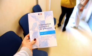 Une brochure d'information sur l'IVG.
