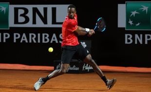 Gaël Monfils aborde Roland Garros en pleine bourre sur terre battue (non c'est faux).