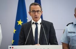 Taxe Zucman, « assistanat »… LR prévient Sébastien Lecornu