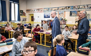 Jean-Michel Blanquer dans une classe.