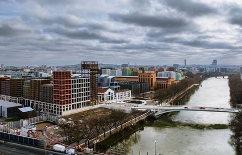 Déménager à Saint-Denis inquiète les agents du ministère de l’Intérieur