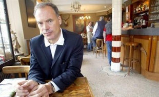 La candidate socialiste Adeline Hazan l'emporterait au second tour de l'élection municipale à Reims face aux anciens ministres Renaud Dutreil, candidat de l'UMP, et la dissidente Catherine Vautrin, selon un sondage TNS-Sofres paru jeudi dans le quotidien L'Union.