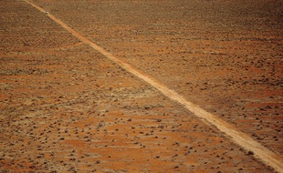 Une route dans l'outback australien (illustration).