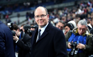 Quand le Prince Albert II se fait usurper son identité.