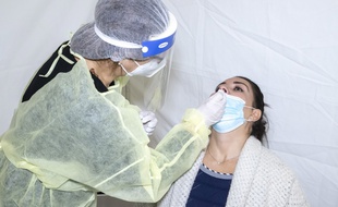 Le gouvernement prévoit un déconfinement pour le 15 décembre, à condition de passer sous la barre des 5.000 nouvelles contaminations quotidiennes.
