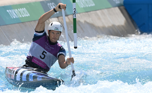 Martin Thomas lors des séries du slalom monoplace aux JO de Tokyo, le 25 juillet 2021.