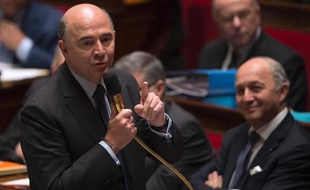 Le déficit budgétaire 2013 de la France devrait s'élever à 74,9 milliards d'euros, en amélioration de 12 milliards en un an, mais plus lourd que prévu dans le collectif budgétaire de l'automne dernier, selon des chiffres dévoilés jeudi soir par Bercy.