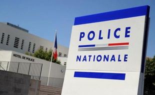 L'hôtel de police d'Avignon.