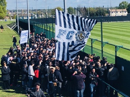 Les supporters des Girondins au Haillan avant un Bordeaux-Marseille.