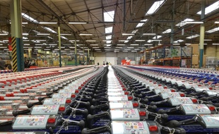 L'entreprise basée en Alsace travaille pour Carrefour, Leclerc, Auchan ou encore Aldi.
