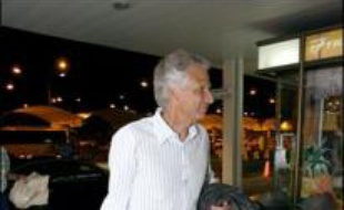 L'ancien Premier ministre Dominique de Villepin, mis en cause dans l'affaire Clearstream, est convoqué ce vendredi à 10H00 devant les juges qui devraient le mettre en examen notamment pour "complicité de dénonciation calomnieuse".