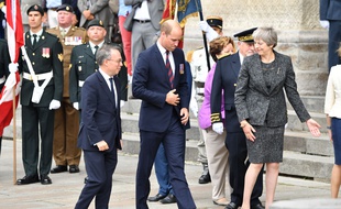 Le prince William et Theresa May à Amiens pour commémorer le centenaire de la bataille de 1918 en l'absence remarquée d'Emmanuel Macron