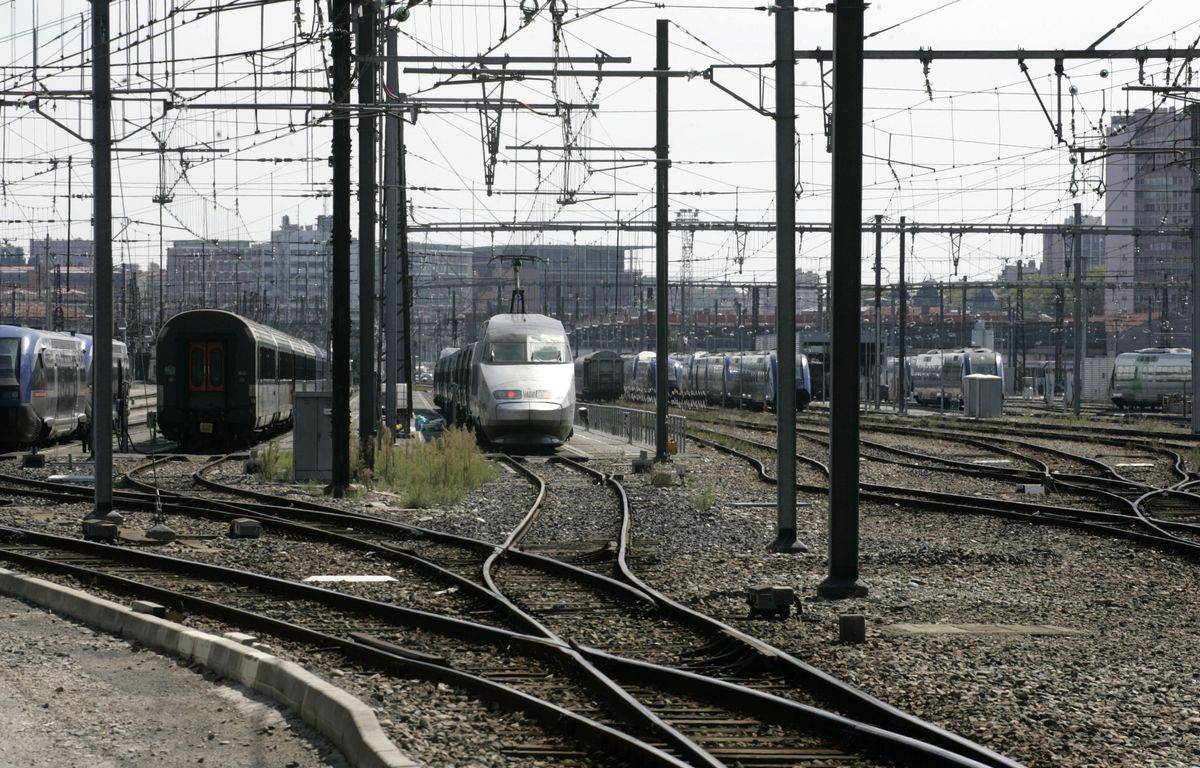 Accident Le Cannet Des Maures Var : Une jeune fille avec une trottinette meurt percutée par un TGV