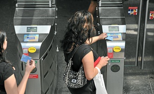 Bientôt, plus besoin de carte Pastel au portillon.