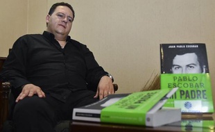 Juan Pablo Escobar, fils du plus célèbre narcotrafiquant au monde, Pablo Escobar, lors d'une interview le 7 novembre 2014 à Bogota avec l'AFP à l'occasion de la sortie de son livre