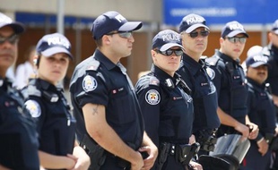 Policiers canadiens chargés de la sécurité du G8 à Huntsville et du G20 à Toronto en juin 2010.