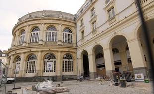 La brasserie Le Picca située place de la Mairie à Rennes, va rouvrir le 5 novembre.