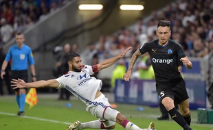A l'image des précieux efforts défensifs de Nabil Fekir, ici face à Lucas Ocampos, l'OL a totalement rectifié le tir cette semaine.