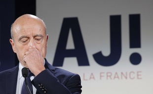 Alain Juppé, à Paris, le 27 novembre 2016 après l'annonce de sa défaite au second tour de la primaire de la droite et du centre.