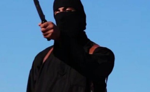 Capture d'écran d'une video de SITE en date du 13 septembre 2014 montrant Mohammed Emwazi alias "Jihadi John" bourreau du groupe jihadiste Etat islamique (EI)