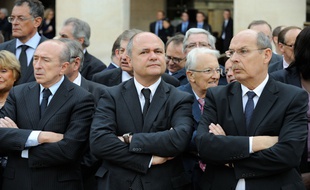 Bernard Roman (premier en partant de la droite), député PS du Nord.