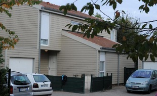Vue extérieure du domicile familial de Assia Saidi, l'adolescente fugueuse, le 5 octobre 2014 à Villefontaine dans l'Isère