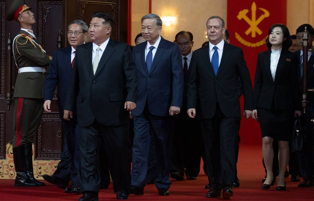 Corée du Nord : Kim Jong-un célèbre le 80e anniversaire du parti unique en montrant les muscles