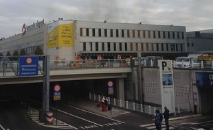 L'aéroport Zaventem à Bruxelles après des explosions, le 22 mars 2016.