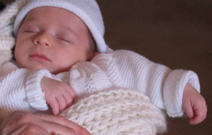 Russie Un Mysterieux Bebe Dormeur S Endort Des Jours Entiers Sans Explication